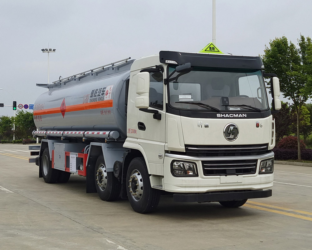 楚勝牌CSC5262GYYS6A型運(yùn)油車